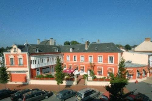 L'Escapade Hotel Carentan Exterior photo
